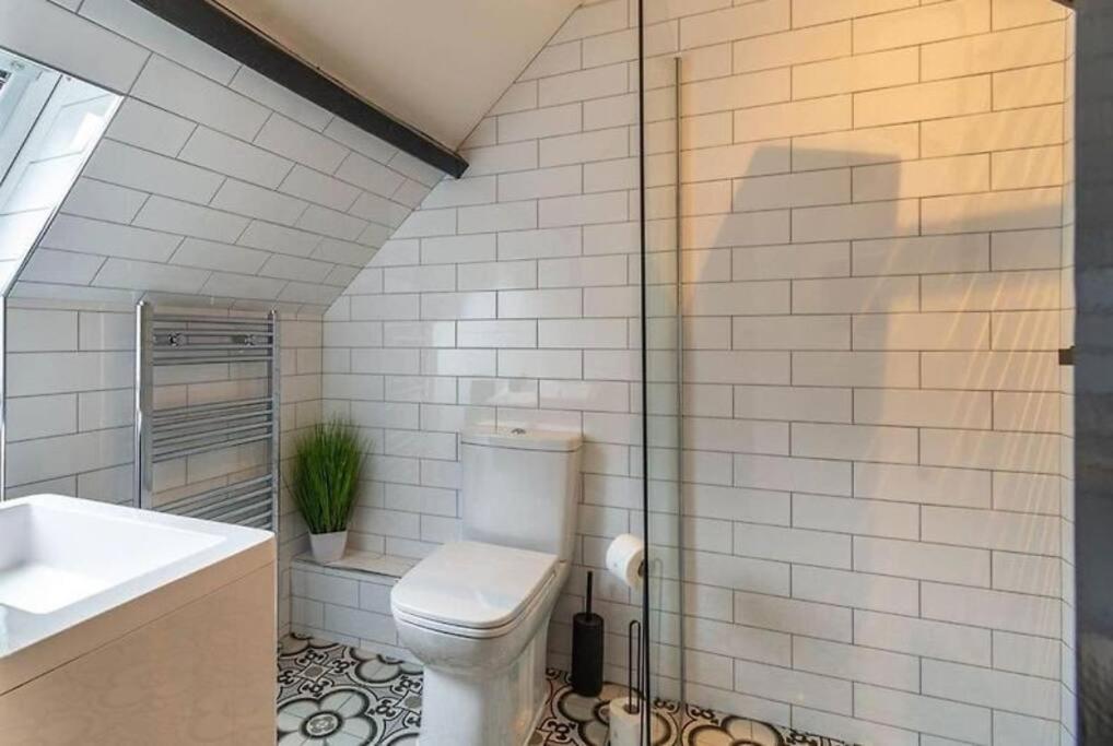 One Over Eight - Luxury One Bed Apartment Whitby Exteriér fotografie